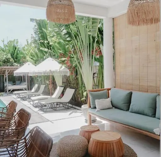 Barefoot- 5br In